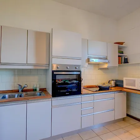 Blooming Cos View - Happy Belgirate