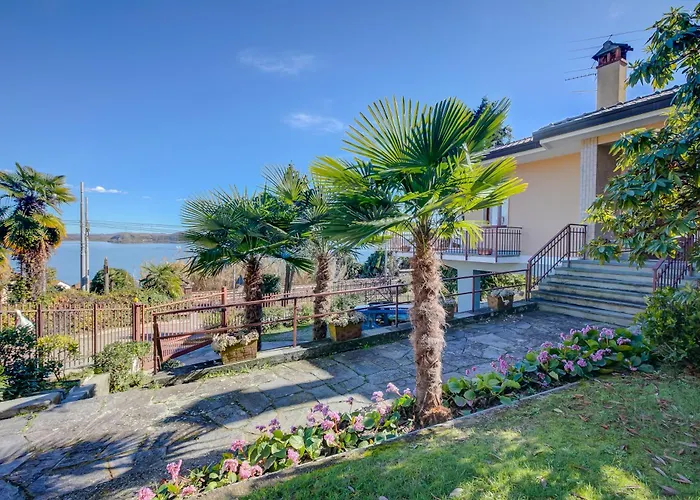 Blooming Cos View - Happy Apartament